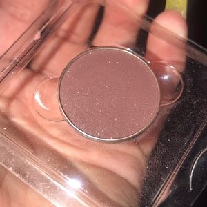 Abh eye shadow